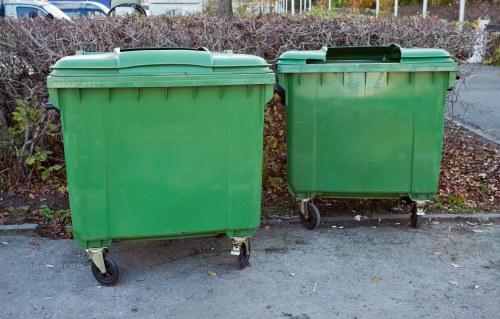 Specialized skip bins for construction debris